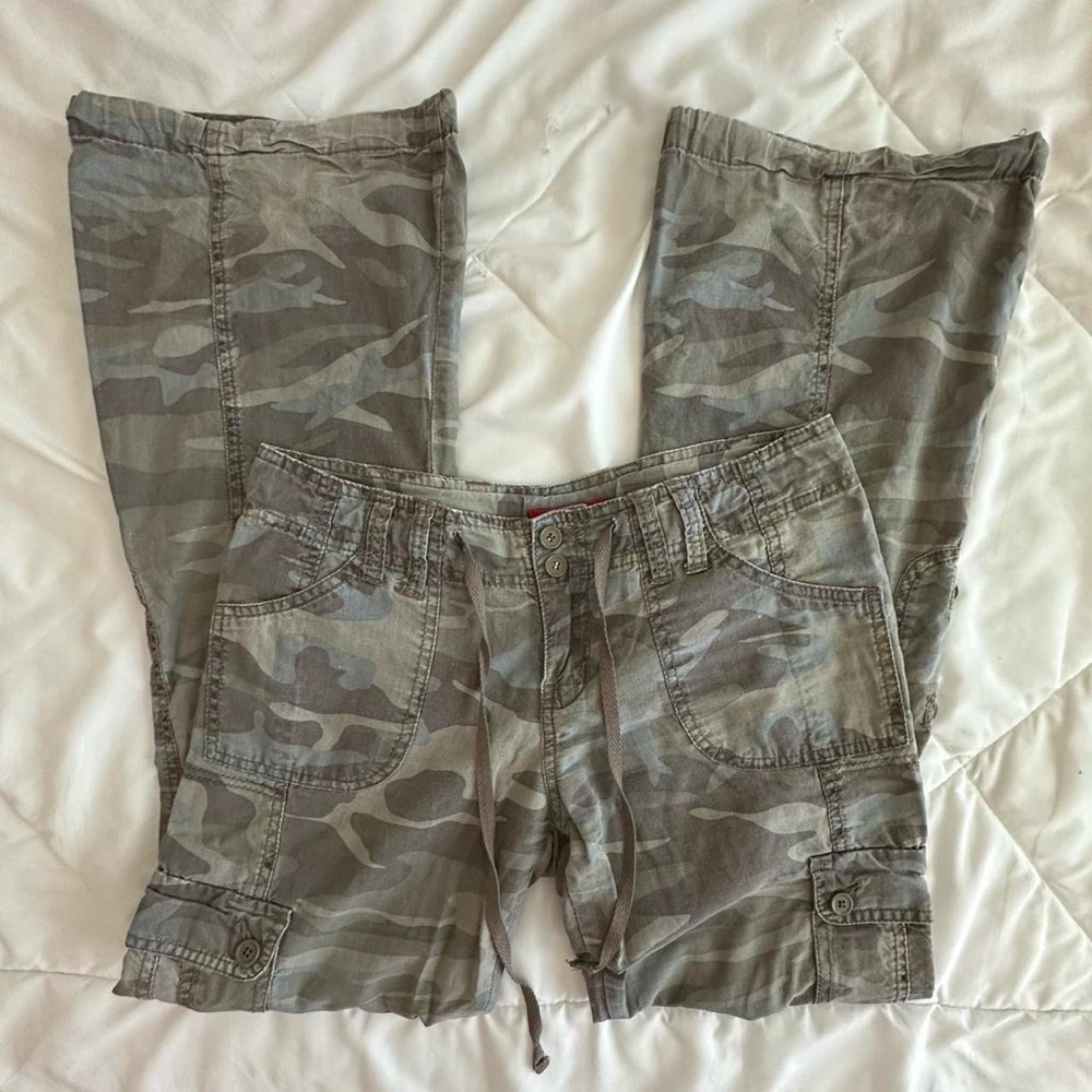 UNIONBAY Gray Camouflage Cargo Pants